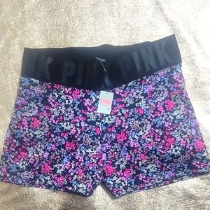 LC- Victoria's Secret - PINK active shorts - Mix Purple Floral - Sexy Body